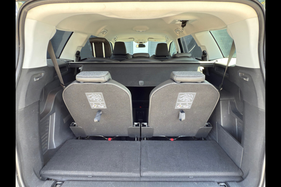 Peugeot 5008 1.2 Allure / BTW / Automaat / 7 Persoons