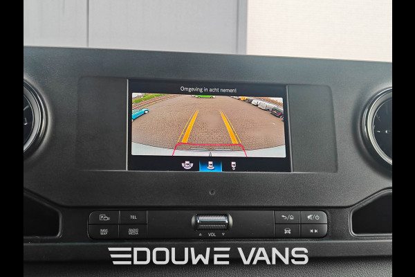 Mercedes-Benz Sprinter L1H2 211 MBUX Navigatie Camera Airco Trekhaak