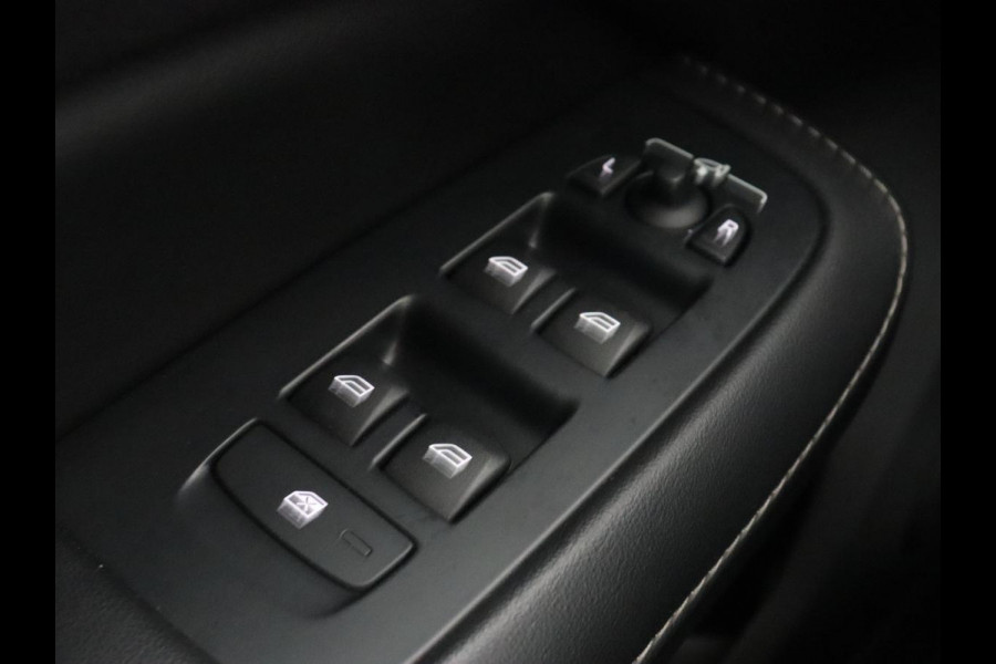 Volvo S60 2.0 Recharge T6 R-Design | Panoramadak | Leder | 360 Camera | Head-Up | Adaptive cruise | Stoelventilatie | Harman/Kardon | Massage | Carplay | Navigatie | Full LED | Memory | PHEV | Plug In