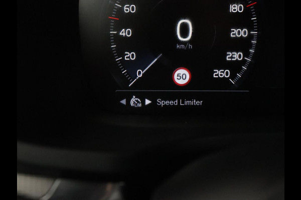 Volvo S60 2.0 Recharge T6 R-Design | Panoramadak | Leder | 360 Camera | Head-Up | Adaptive cruise | Stoelventilatie | Harman/Kardon | Massage | Carplay | Navigatie | Full LED | Memory | PHEV | Plug In