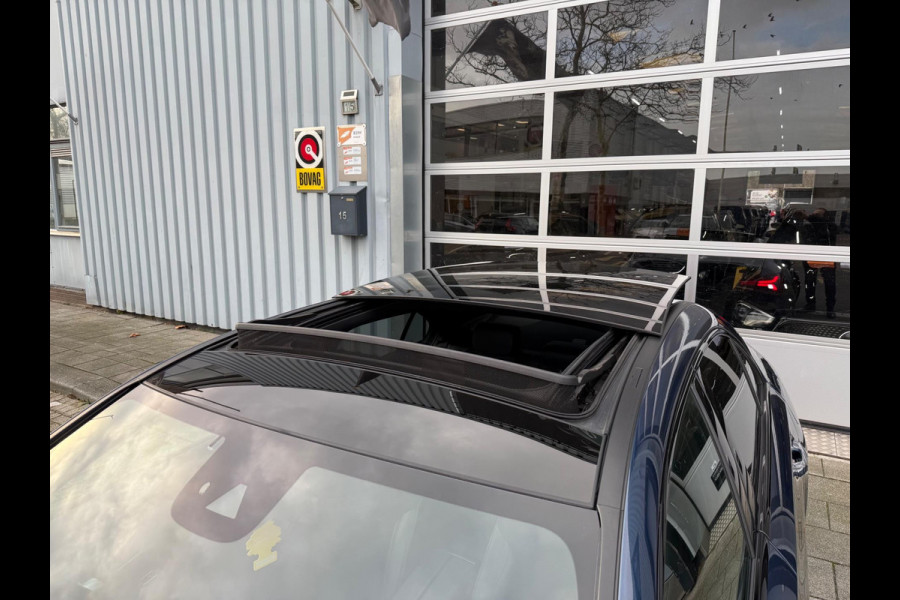 Mercedes-Benz A-Klasse 220 4MATIC Premium Plus LEER/NAV/PANO