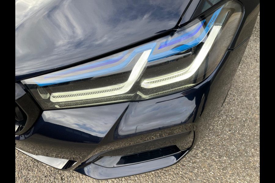 BMW 5 Serie Touring 530e xDrive High Executive M-Sport Interieur Dealer onderhouden Zeer Luxe!!!