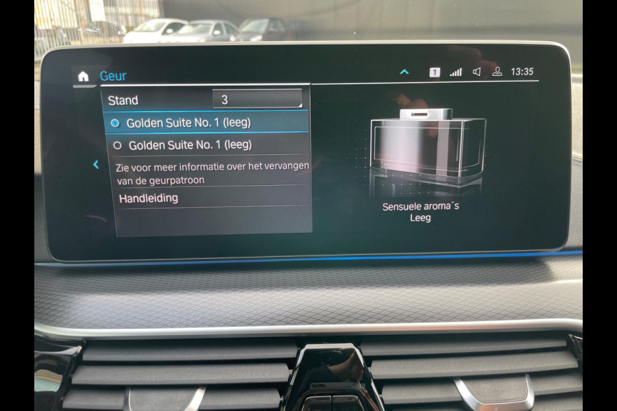 BMW 5 Serie Touring 530e xDrive High Executive M-Sport Interieur Dealer onderhouden Zeer Luxe!!!