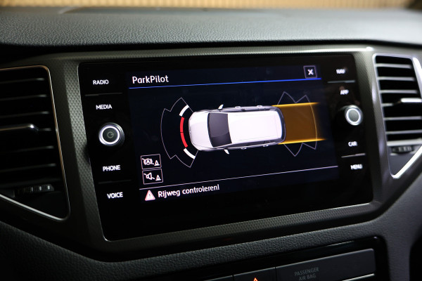 Volkswagen Golf Sportsvan 1.5 TSI DSG Highline ACC DAB NAV BT STOELVW TREKHAAK '18