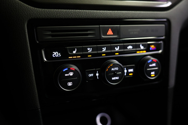 Volkswagen Golf Sportsvan 1.5 TSI DSG Highline ACC DAB NAV BT STOELVW TREKHAAK '18