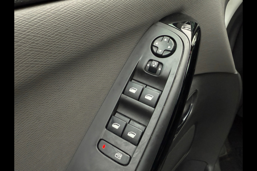 Citroën Grand C4 Picasso 1.2 Business / Automaat 7P / APK