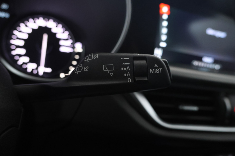 Alfa Romeo Stelvio 2.2d B-Tech Alles zwart, Volledier, Climate, Trkehaak,