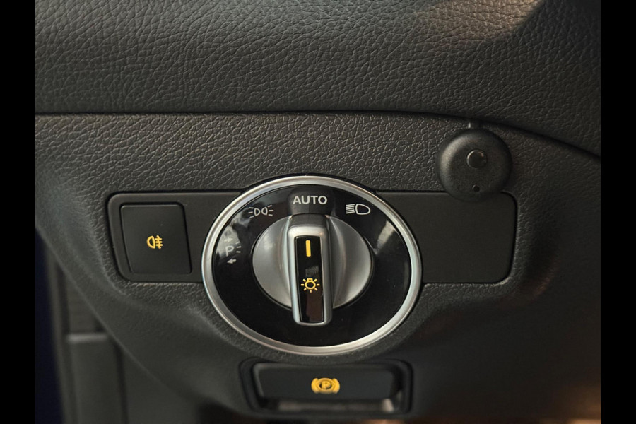 Mercedes-Benz GLA 180 Business Solution AMG | Pano | Camera | Sfeerverlichting |