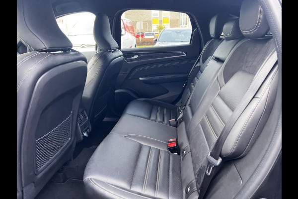 Renault Arkana 1.6 E-Tech hybrid 145 E-Tech engineered Adaptieve Cruise Control | Stoel- en stuurwiel verwarming | Climate Control | Trekhaak