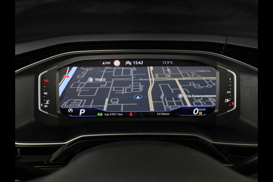 Volkswagen Taigo 1.0 TSI R-Line 110PK DSG  ( Automaat ) | Navigatie | Digitaal dashboard | Camera | Stoelverwarming