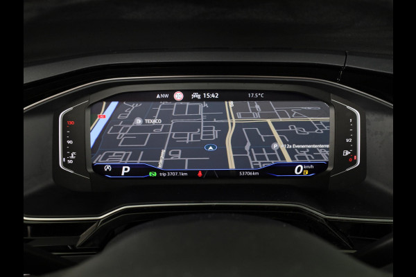 Volkswagen Taigo 1.0 TSI R-Line 110PK DSG  ( Automaat ) | Navigatie | Digitaal dashboard | Camera | Stoelverwarming