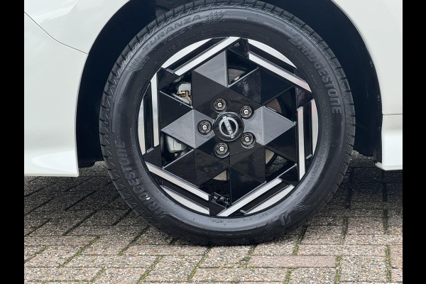 Nissan Leaf N-Connecta 39 kWh Adaptive cruise Climate control Stuur- en Stoelverwarming v/a Apple / Android