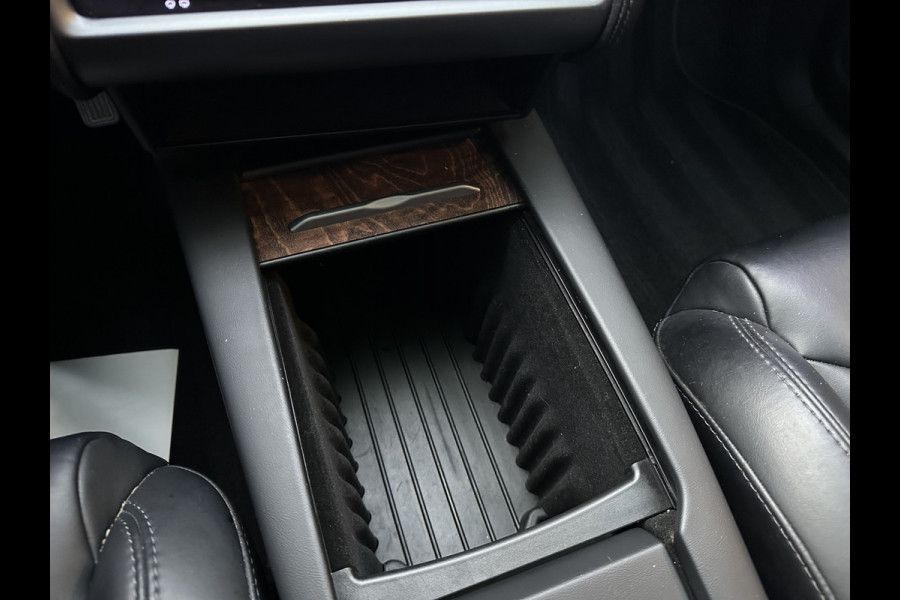Tesla Model X 100D Long Range 7 PERSOONS AUTOPILOT / FABRIEKSGARANTIE TOT 2027