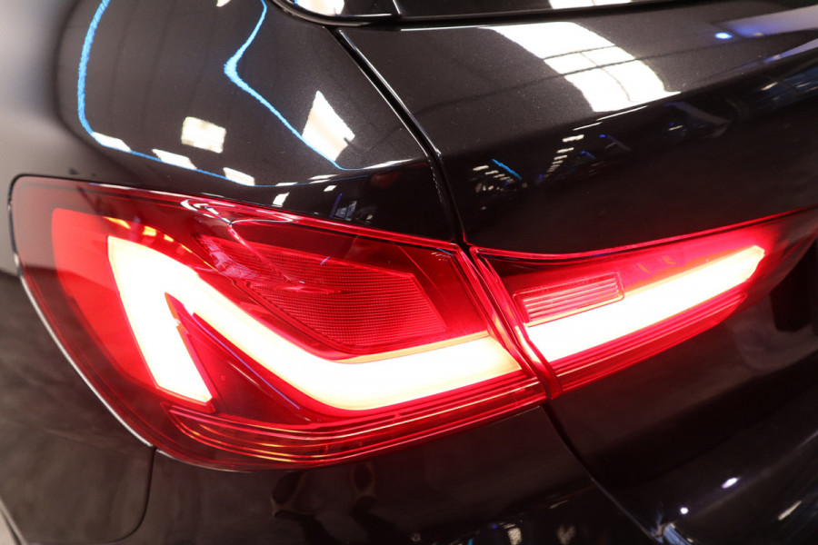 BMW 1-serie 120i M-Sport Navigatie Full-led 24 maanden garantie mogelijk (*vraag naar de voorwaarden)