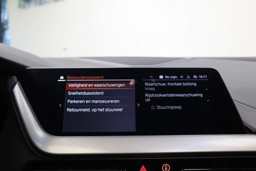 BMW 1-serie 120i M-Sport Navigatie Full-led 24 maanden garantie mogelijk (*vraag naar de voorwaarden)