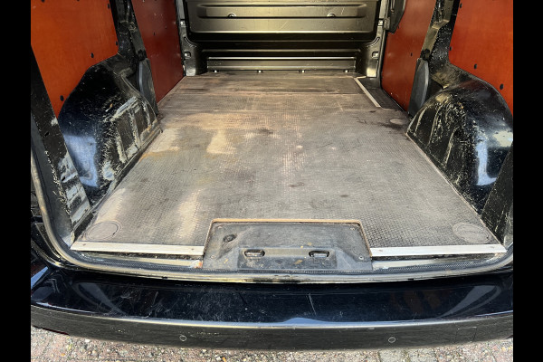 Peugeot Expert 2.0 BlueHDI 120 L2 Asphalt Automaat