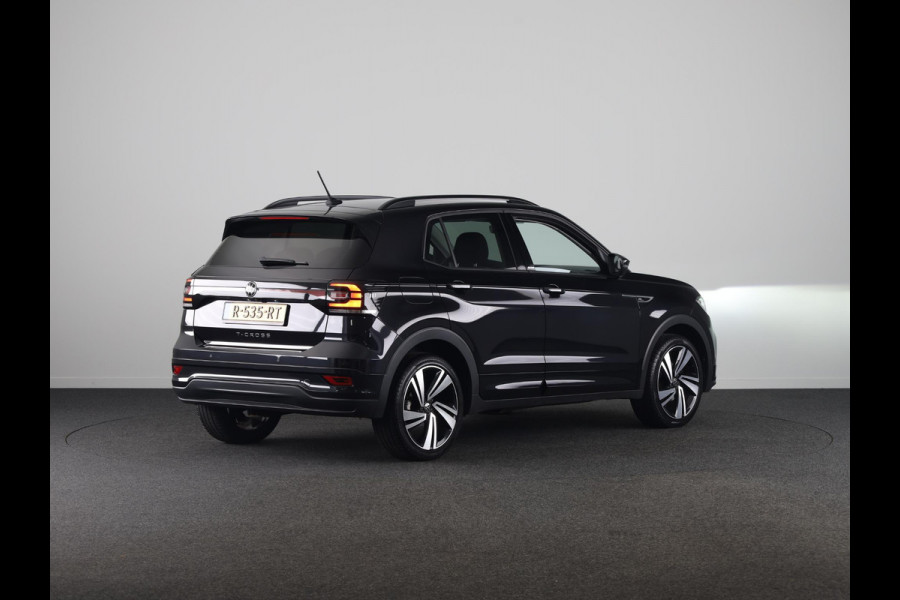Volkswagen T-Cross 1.0 TSI R-Line 110Pk DSG | Navigatie | Parkeercamera | Digitaal dashboard |