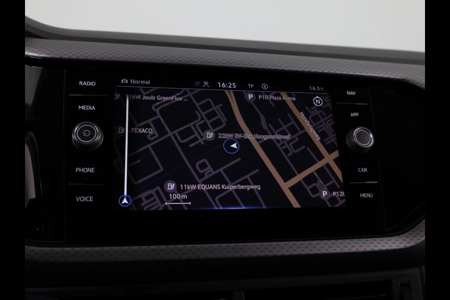 Volkswagen T-Cross 1.0 TSI R-Line 110Pk DSG | Navigatie | Parkeercamera | Digitaal dashboard |