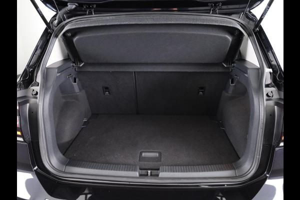 Volkswagen T-Cross 1.0 TSI R-Line 110Pk DSG | Navigatie | Parkeercamera | Digitaal dashboard |