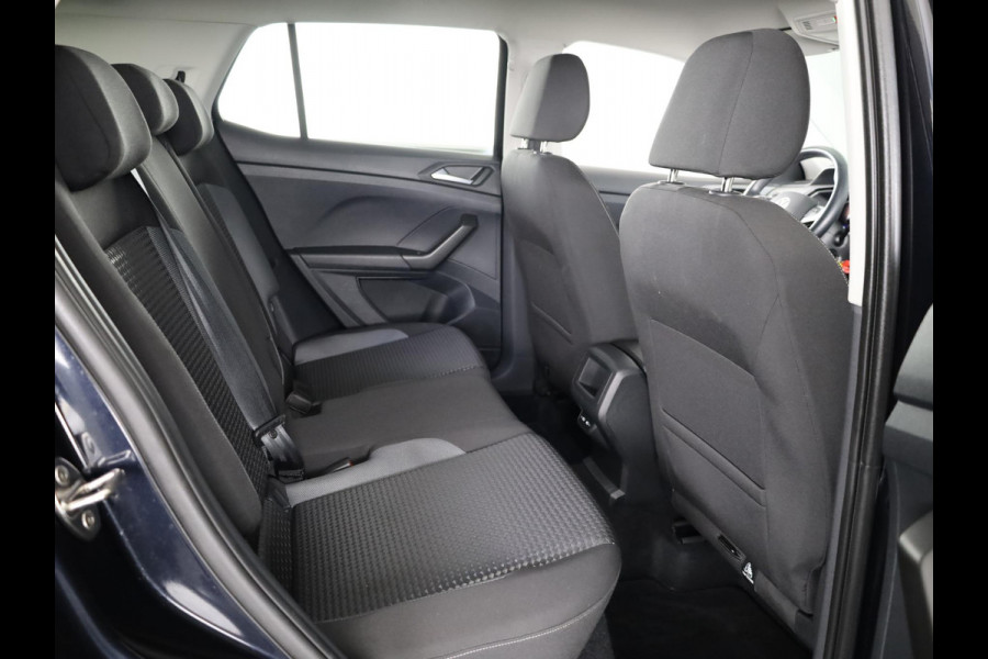 Volkswagen T-Cross 1.0 TSI R-Line 110Pk DSG | Navigatie | Parkeercamera | Digitaal dashboard |
