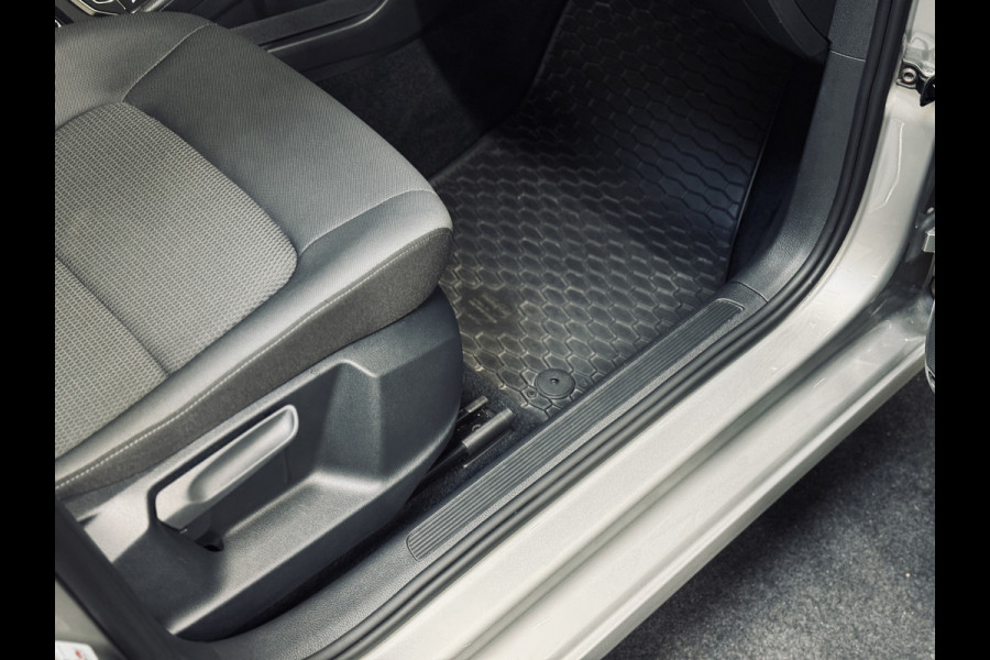 Volkswagen Golf Sportsvan 1.5 TSI ACT DSG | Trekhaak | Navi | Stoelverw.