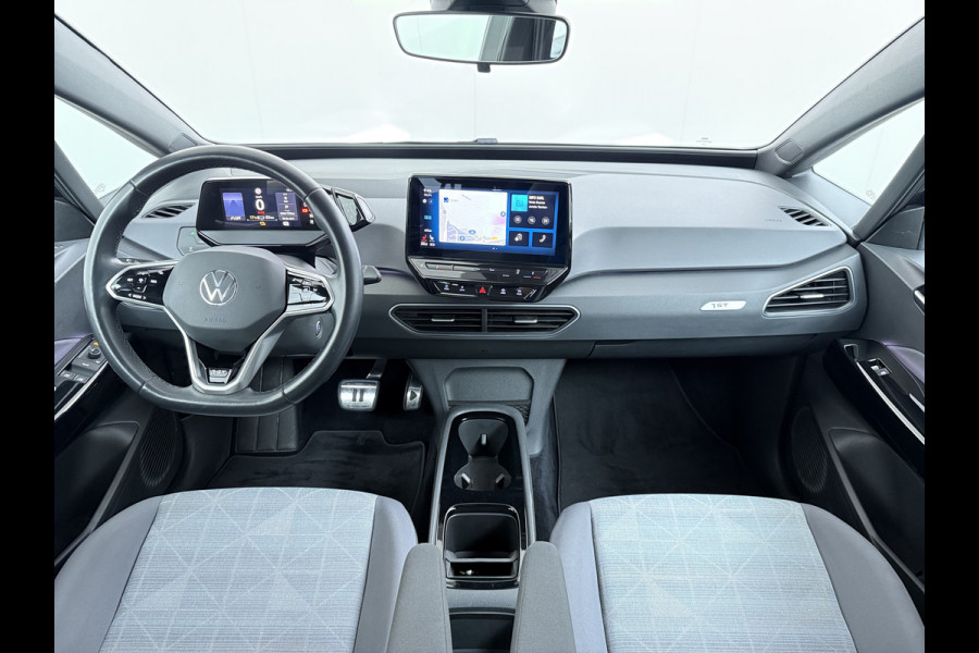Volkswagen ID.3 First 58kWh Navi Ecc Adap.Cruise Apple Carplay Android 18"lm Pdc Bluetooth Keyless Led Rijstrooksensor IQ Drive Stoel+Stuurverwarming 1e Eigenaar Origineel Nederlandse Auto