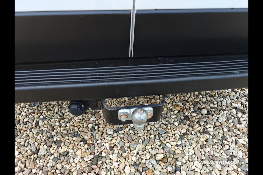 Peugeot Boxer 333 2.2 BlueHDi 140 PK, L3H2 Premium , Euro 6 , 1e Eig. Apk dec. 2026 , Clima , cruise , camera , navi