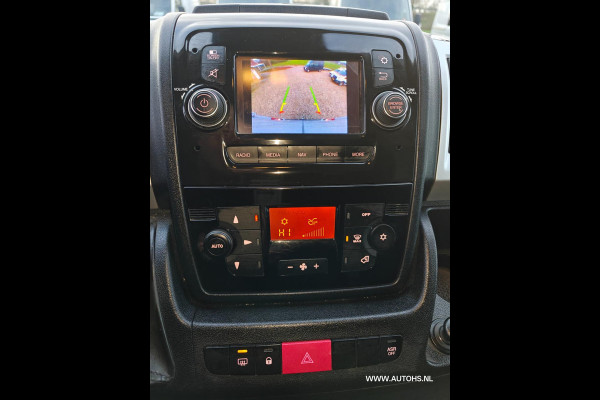 Peugeot Boxer 333 2.2 BlueHDi 140 PK, L3H2 Premium , Euro 6 , 1e Eig. Apk dec. 2026 , Clima , cruise , camera , navi