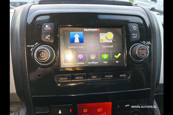 Peugeot Boxer 333 2.2 BlueHDi 140 PK, L3H2 Premium , Euro 6 , 1e Eig. Apk dec. 2026 , Clima , cruise , camera , navi