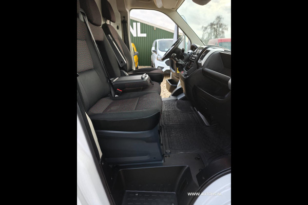 Peugeot Boxer 333 2.2 BlueHDi 140 PK, L3H2 Premium , Euro 6 , 1e Eig. Apk dec. 2026 , Clima , cruise , camera , navi