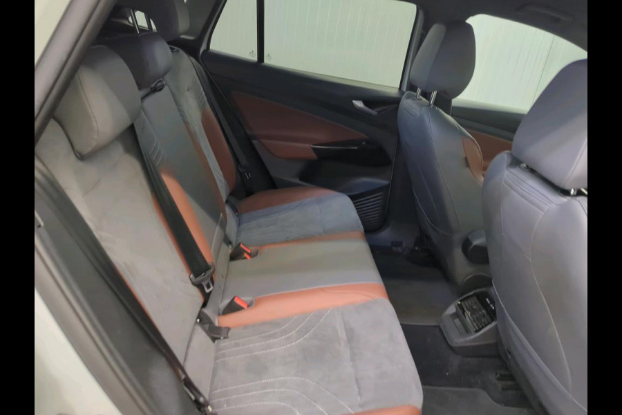 Volkswagen ID.4 First 77 kWh | Navi | Camera | Carplay |