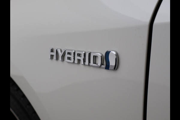 Toyota Corolla 2.0 HYBRID 184 PK GR-SPORT PLUS BI-TONE | 13.792 KM | JBL AUDIO | HEAD-UP DISPLAY | STOELVERWARMING | CAMERA