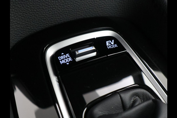 Toyota Corolla 2.0 HYBRID 184 PK GR-SPORT PLUS BI-TONE | 13.792 KM | JBL AUDIO | HEAD-UP DISPLAY | STOELVERWARMING | CAMERA