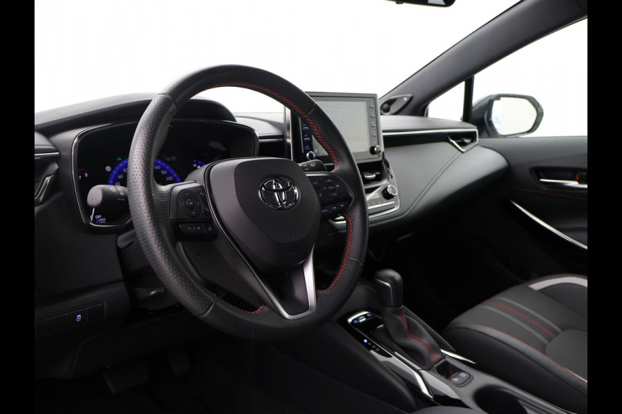 Toyota Corolla 2.0 HYBRID 184 PK GR-SPORT PLUS BI-TONE | 13.792 KM | JBL AUDIO | HEAD-UP DISPLAY | STOELVERWARMING | CAMERA