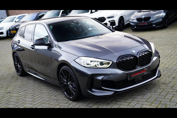 BMW 1-serie M135i xDrive High Executive | Facelift | Multimedia | LED | Stuurwiel verwarmd | Stoelverwarming | NAP | Navigatie |