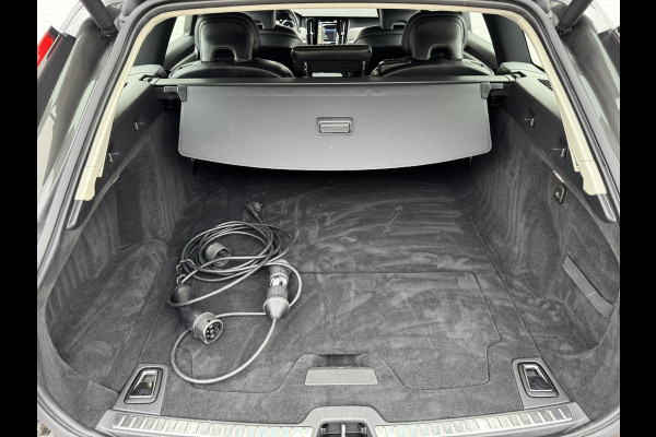 Volvo V90 2.0 T6 AWD Business Pro Automaat Adaptive cruise Climate Stuur-stoelverwarming Leer Apple / Android Dodehoekdetectie