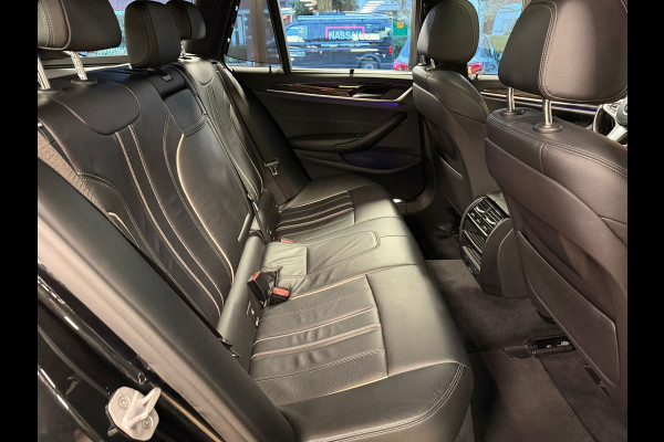 BMW 5 Serie Touring 540i M xDrive High Executive AUT. PANORAMADAK HEAD-UP NAVIGATIE CAMERA STOELVERWARMING LEDER SFEERVERLICHTING