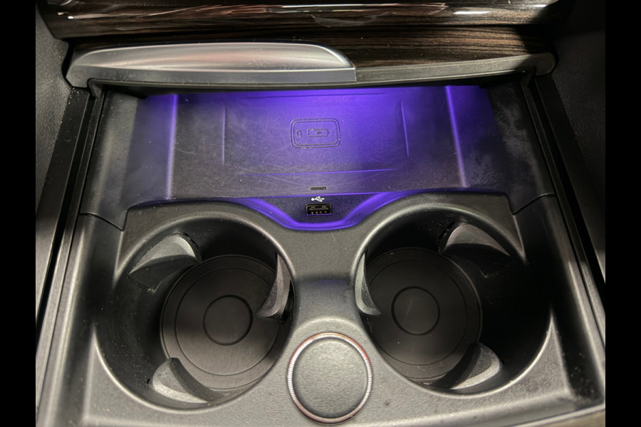 BMW 5 Serie Touring 540i M xDrive High Executive AUT. PANORAMADAK HEAD-UP NAVIGATIE CAMERA STOELVERWARMING LEDER SFEERVERLICHTING