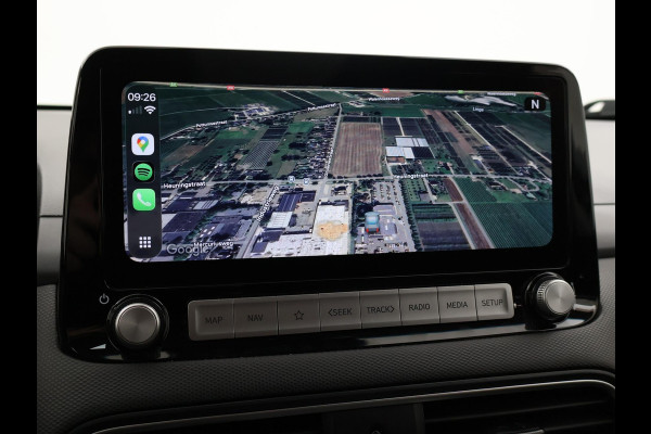 Hyundai Kona EV PREMIUM 64 KWH + LEDER | HEAD-UP | STUUR/STOELVERWARMING | CAMERA | ADAPTIVE CRUISE CONTROL