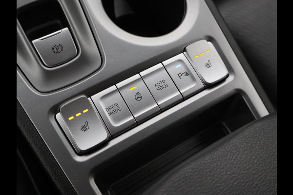 Hyundai Kona EV PREMIUM 64 KWH + LEDER | HEAD-UP | STUUR/STOELVERWARMING | CAMERA | ADAPTIVE CRUISE CONTROL