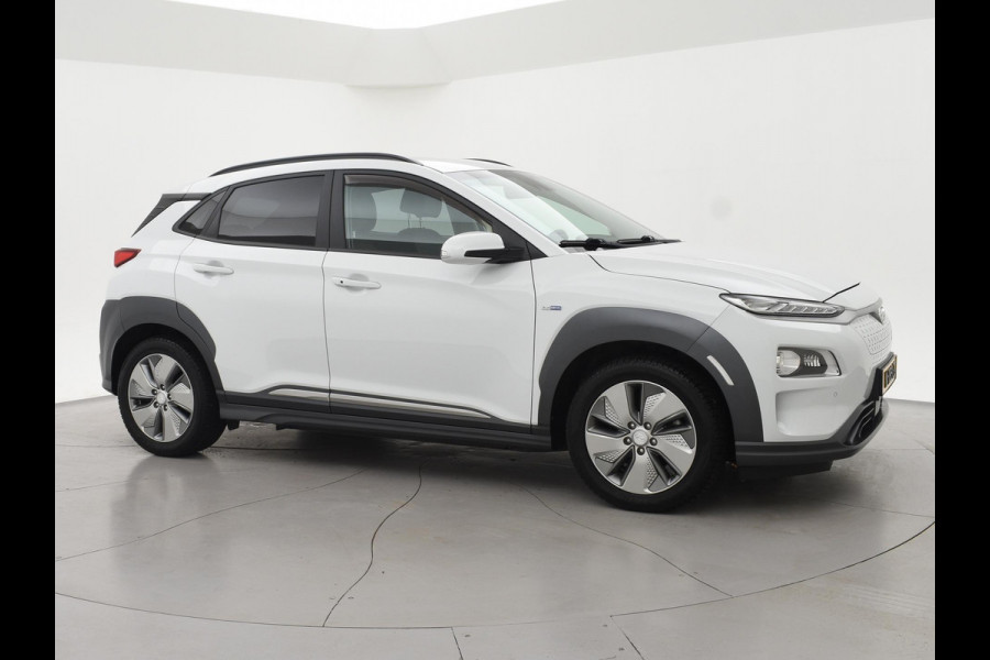 Hyundai Kona EV PREMIUM 64 KWH + LEDER | HEAD-UP | STUUR/STOELVERWARMING | CAMERA | ADAPTIVE CRUISE CONTROL
