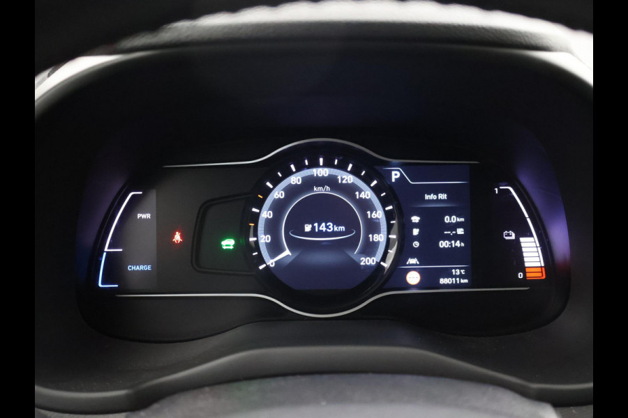 Hyundai Kona EV PREMIUM 64 KWH + LEDER | HEAD-UP | STUUR/STOELVERWARMING | CAMERA | ADAPTIVE CRUISE CONTROL