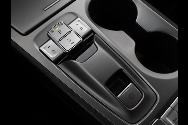 Hyundai Kona EV PREMIUM 64 KWH + LEDER | HEAD-UP | STUUR/STOELVERWARMING | CAMERA | ADAPTIVE CRUISE CONTROL