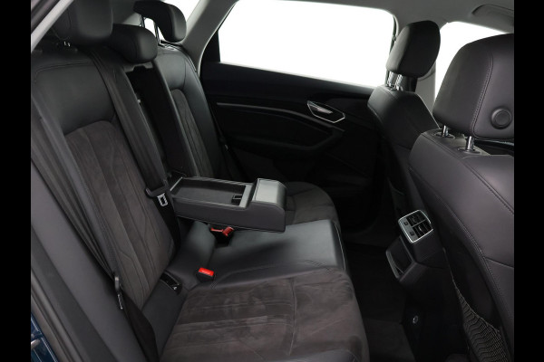 Audi e-tron 55 QUATTRO 95 kWh + TREKHAAK | NACHTZICHT | LUCHTVERING | HEAD-UP | ADAPTIVE CRUISE CONTROL