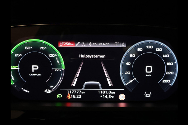Audi e-tron 55 QUATTRO 95 kWh + TREKHAAK | NACHTZICHT | LUCHTVERING | HEAD-UP | ADAPTIVE CRUISE CONTROL