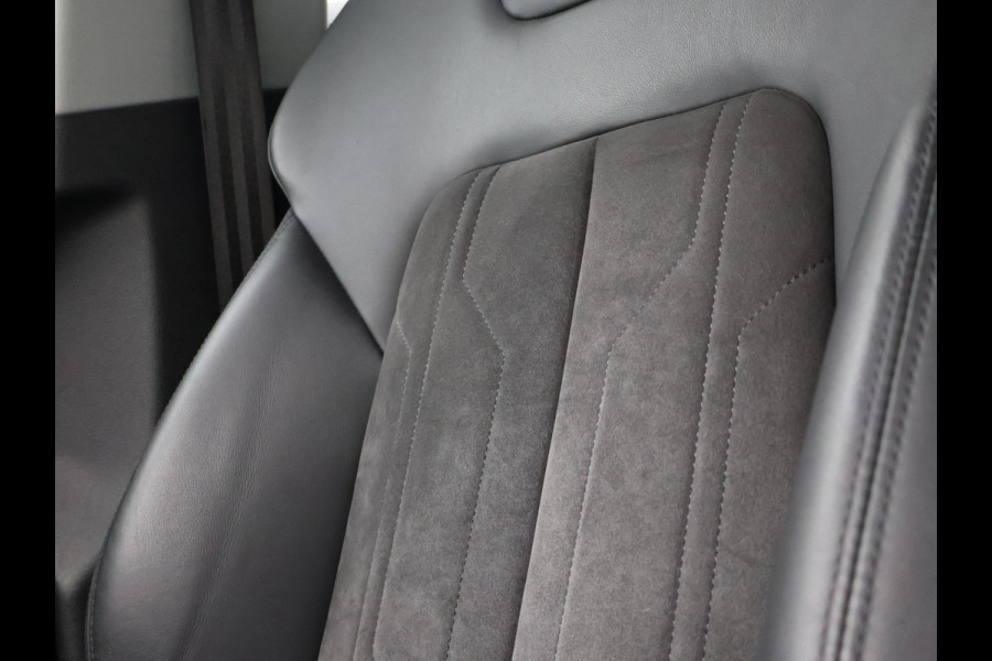 Audi e-tron 55 QUATTRO 95 kWh + TREKHAAK | NACHTZICHT | LUCHTVERING | HEAD-UP | ADAPTIVE CRUISE CONTROL