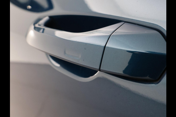 Audi e-tron 55 QUATTRO 95 kWh + TREKHAAK | NACHTZICHT | LUCHTVERING | HEAD-UP | ADAPTIVE CRUISE CONTROL