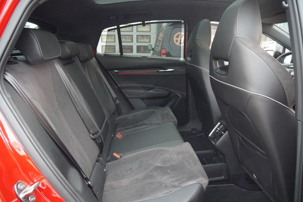 Škoda ENYAQ Coupé iV 60 Sportline + PANORAMA / SPORTSTOELEN /