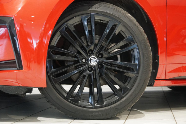 Škoda ENYAQ Coupé iV 60 Sportline + PANORAMA / SPORTSTOELEN /