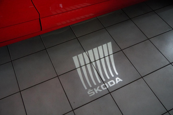 Škoda ENYAQ Coupé iV 60 Sportline + PANORAMA / SPORTSTOELEN /